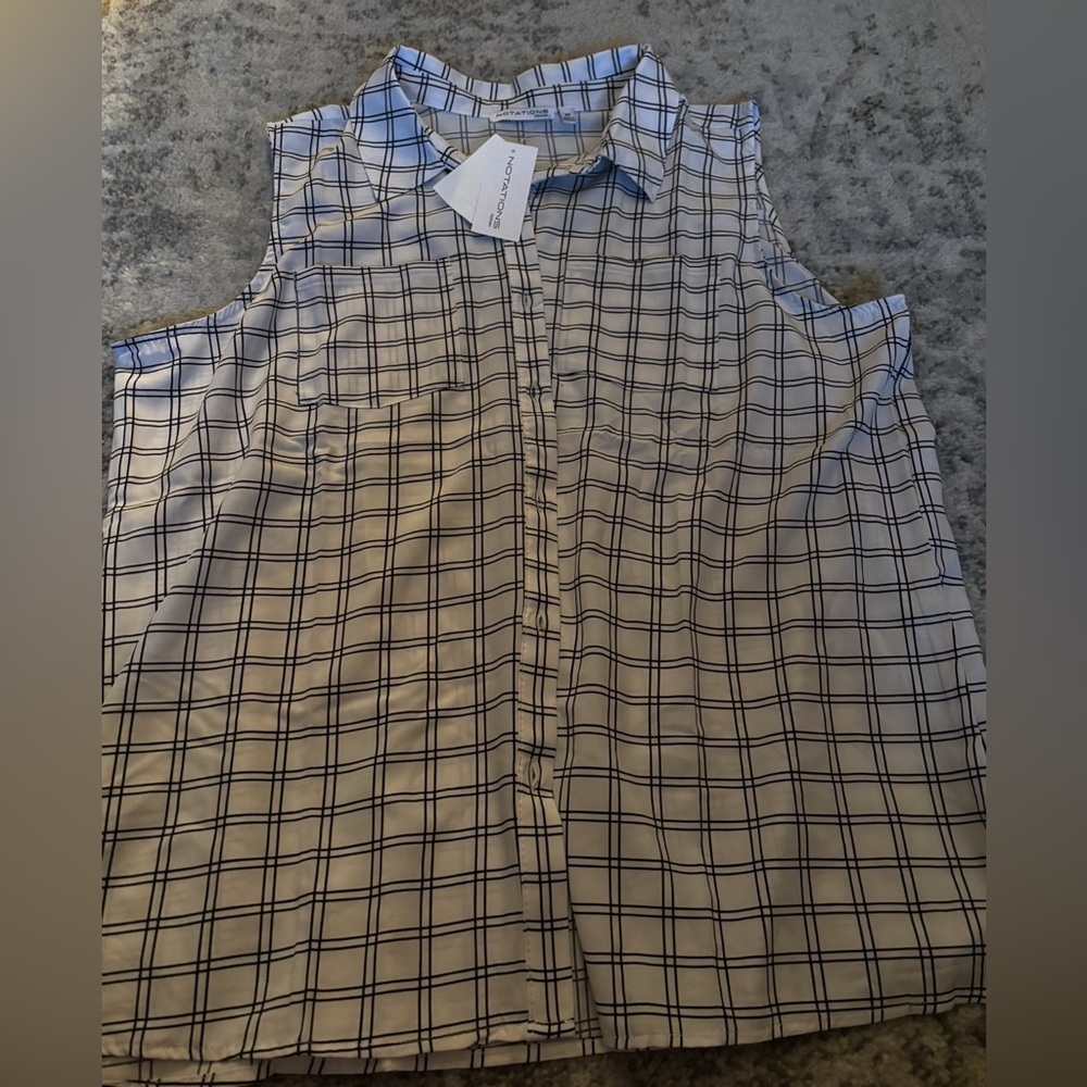 NWT Notations Woman Sleeveless Button Front Plaid Blouse White Black Size 3X